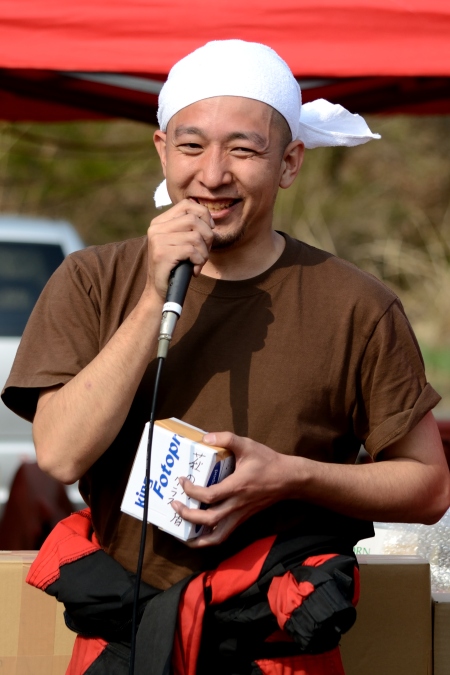 ���̌��N���X�\��